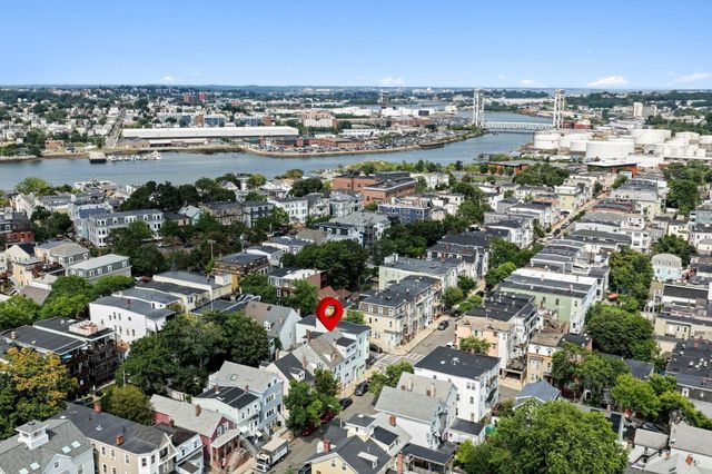 192 Lexington St, Boston, MA 02128