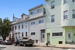 192 Lexington St, Boston, MA 02128