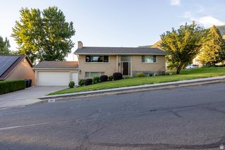 481 E 540 N, Centerville, UT 84014