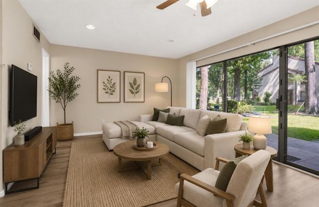 12900 Walden Road 513, Montgomery, TX 77356