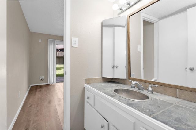 12900 Walden Road 513, Montgomery, TX 77356