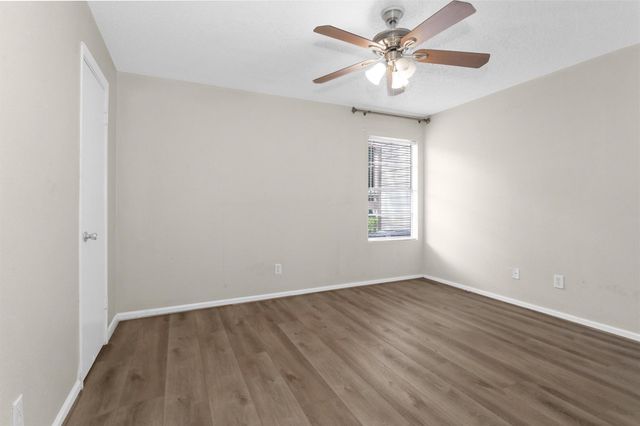 12900 Walden Road 513, Montgomery, TX 77356