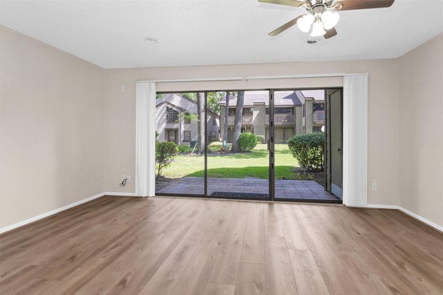 12900 Walden Road 513, Montgomery, TX 77356