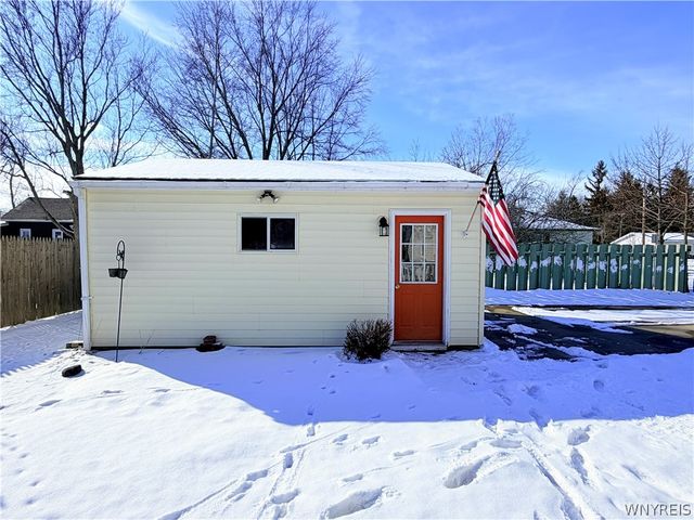 147 Argyle Avenue, Evans, NY 14006