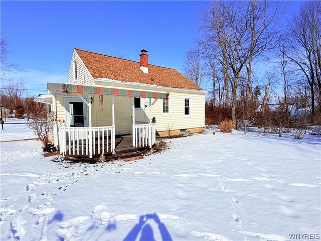 147 Argyle Avenue, Evans, NY 14006