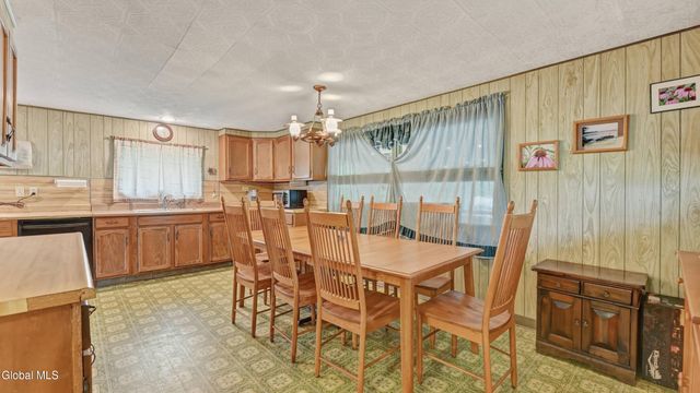 115 May Avenue, Caroga Lake, NY 12032