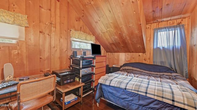 115 May Avenue, Caroga Lake, NY 12032