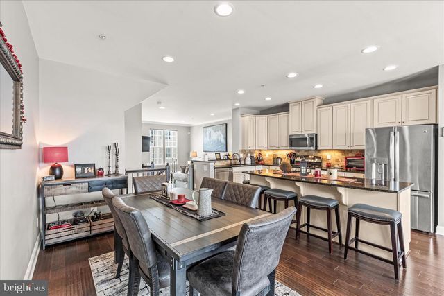 1265 ELDERSLIE LN, York, PA 17403