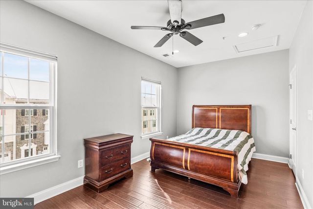 1265 ELDERSLIE LN, York, PA 17403