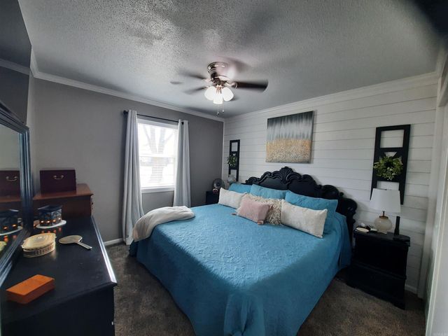 305 Stone Avenue, Mountain View, AR 72560