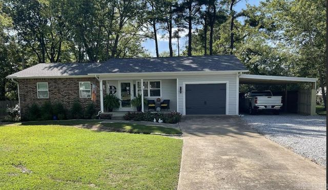 305 Stone Avenue, Mountain View, AR 72560