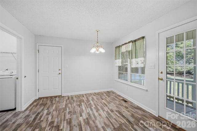 147 Valley Glen Drive, Troutman, NC 28166