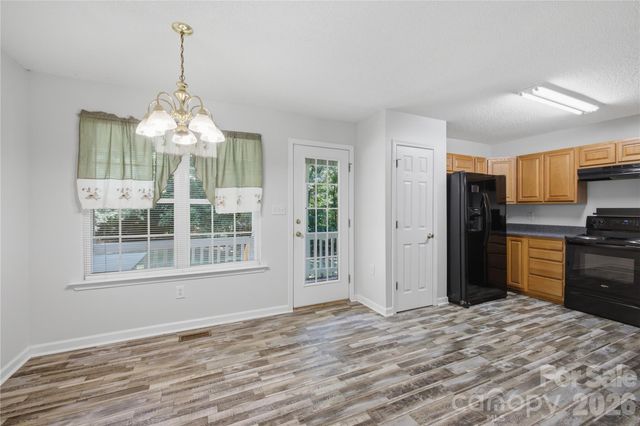 147 Valley Glen Drive, Troutman, NC 28166