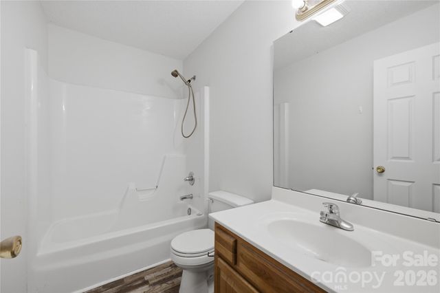 147 Valley Glen Drive, Troutman, NC 28166