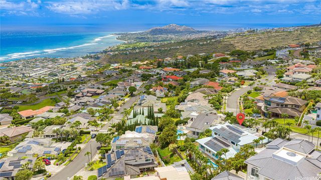 869 Ikena Circle, Honolulu, HI 96821
