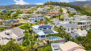 869 Ikena Circle, Honolulu, HI 96821