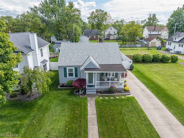 2424 E 30th Street, South Lorain, OH 44055