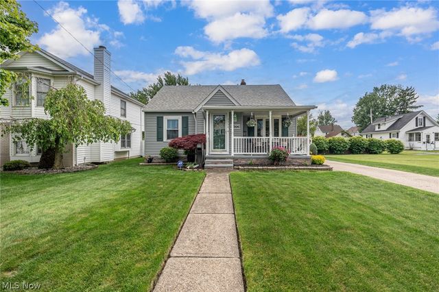 2424 E 30th Street, South Lorain, OH 44055