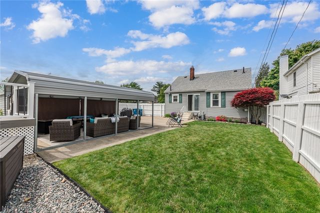 2424 E 30th Street, South Lorain, OH 44055