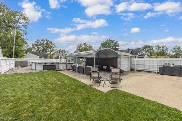2424 E 30th Street, South Lorain, OH 44055
