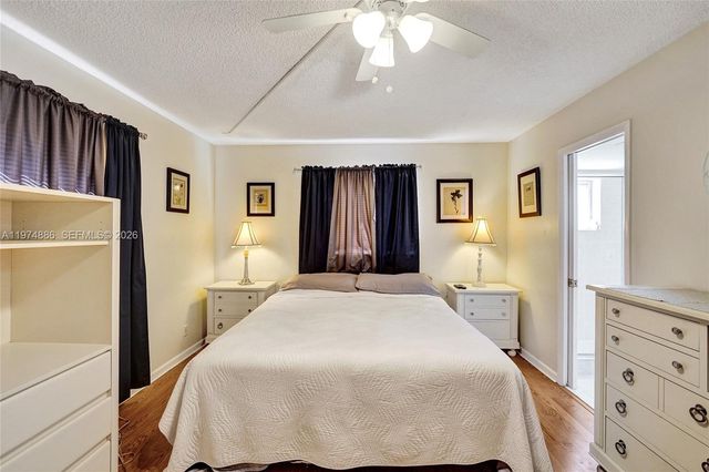 324 SE 10th St 208, Dania Beach, FL 33004