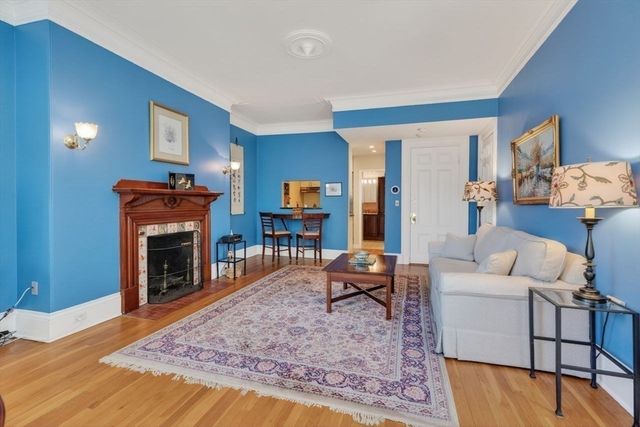 302 Commonwealth Ave C, Boston, MA 02115
