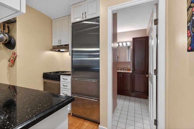 302 Commonwealth Ave C, Boston, MA 02115
