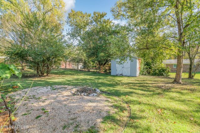 6624 Candy Lane, Knoxville, TN 37920