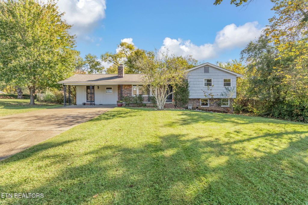 6624 Candy Lane, Knoxville, TN 37920