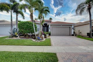 7090 Prado Lake Drive, Delray Beach, FL 33446