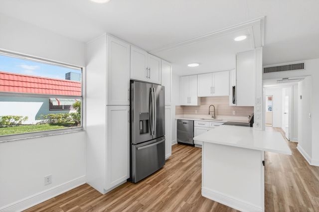 237 Waterford J, Delray Beach, FL 33446