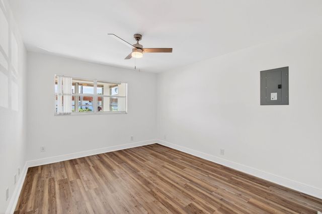 237 Waterford J, Delray Beach, FL 33446