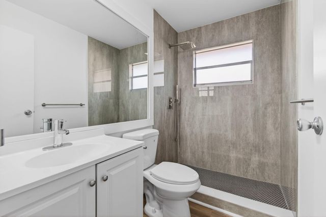 237 Waterford J, Delray Beach, FL 33446