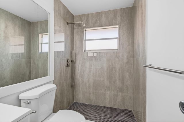 237 Waterford J, Delray Beach, FL 33446