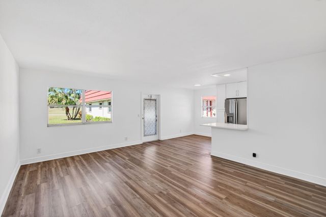 237 Waterford J, Delray Beach, FL 33446