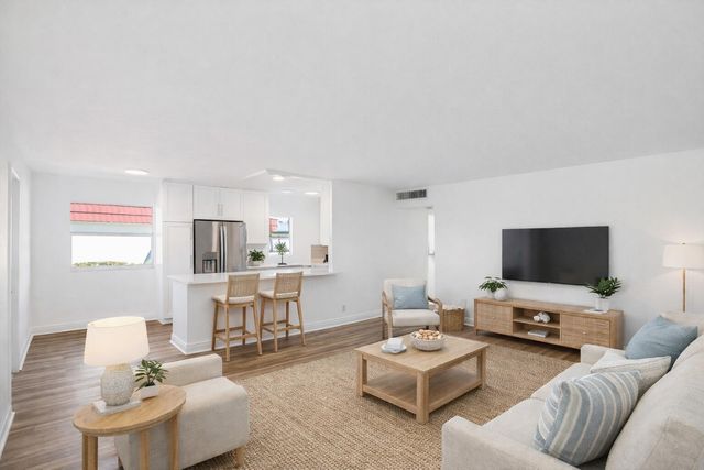 237 Waterford J, Delray Beach, FL 33446