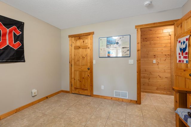 33921 Wild Wind Ranch Drive, Crosslake, MN 56442