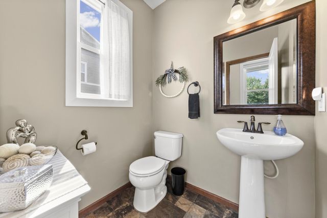 1624 Hackberry Court, Carver, MN 55315