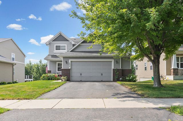 1624 Hackberry Court, Carver, MN 55315