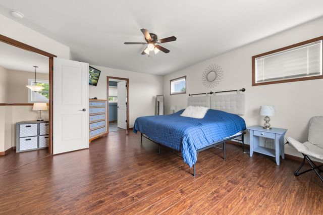 1624 Hackberry Court, Carver, MN 55315