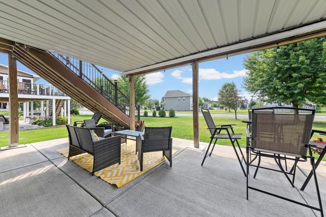 1624 Hackberry Court, Carver, MN 55315