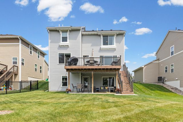 1624 Hackberry Court, Carver, MN 55315