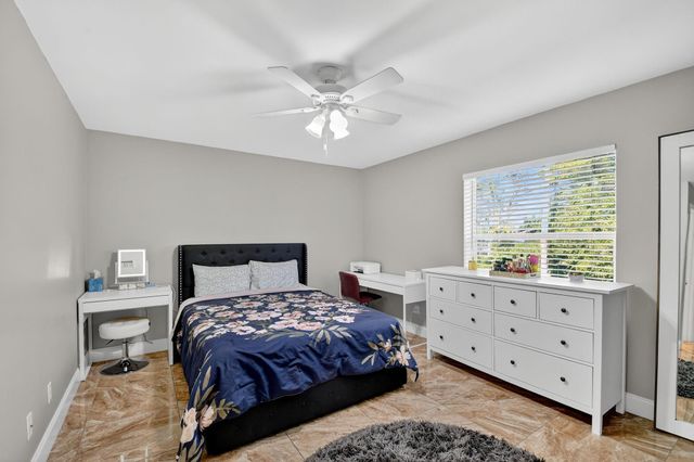 224 Foxtail Dr D, Greenacres, FL 33415