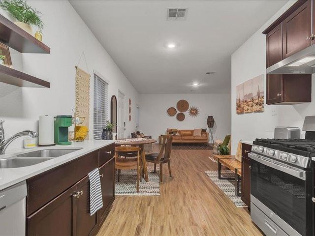 161 Emerald Green TRL, Buda, TX 78610
