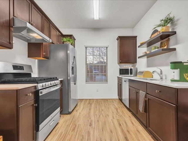 161 Emerald Green TRL, Buda, TX 78610