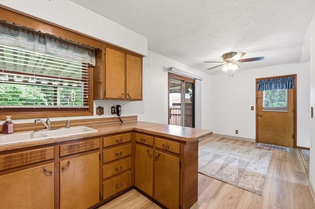 53 SKYVIEW Drive, Council Bluffs, IA 51503