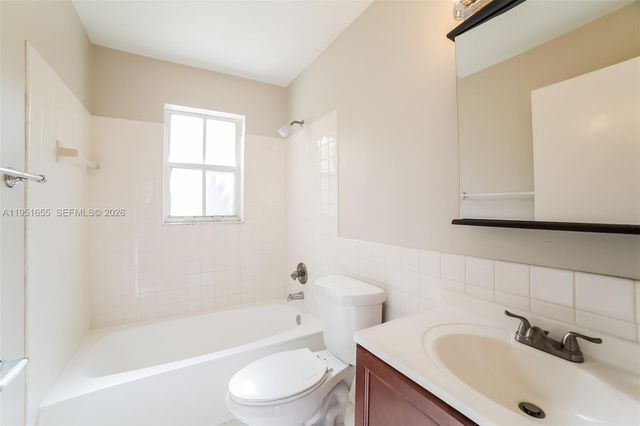 6429 French Angel Ter, Margate, FL 33063