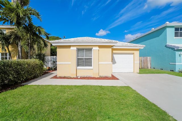 6429 French Angel Ter, Margate, FL 33063