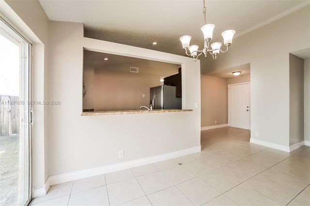 6429 French Angel Ter, Margate, FL 33063