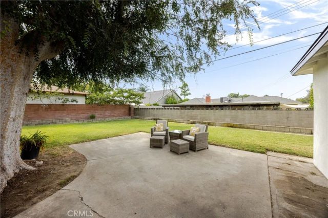 5383 Palo Verde, Montclair, CA 91763